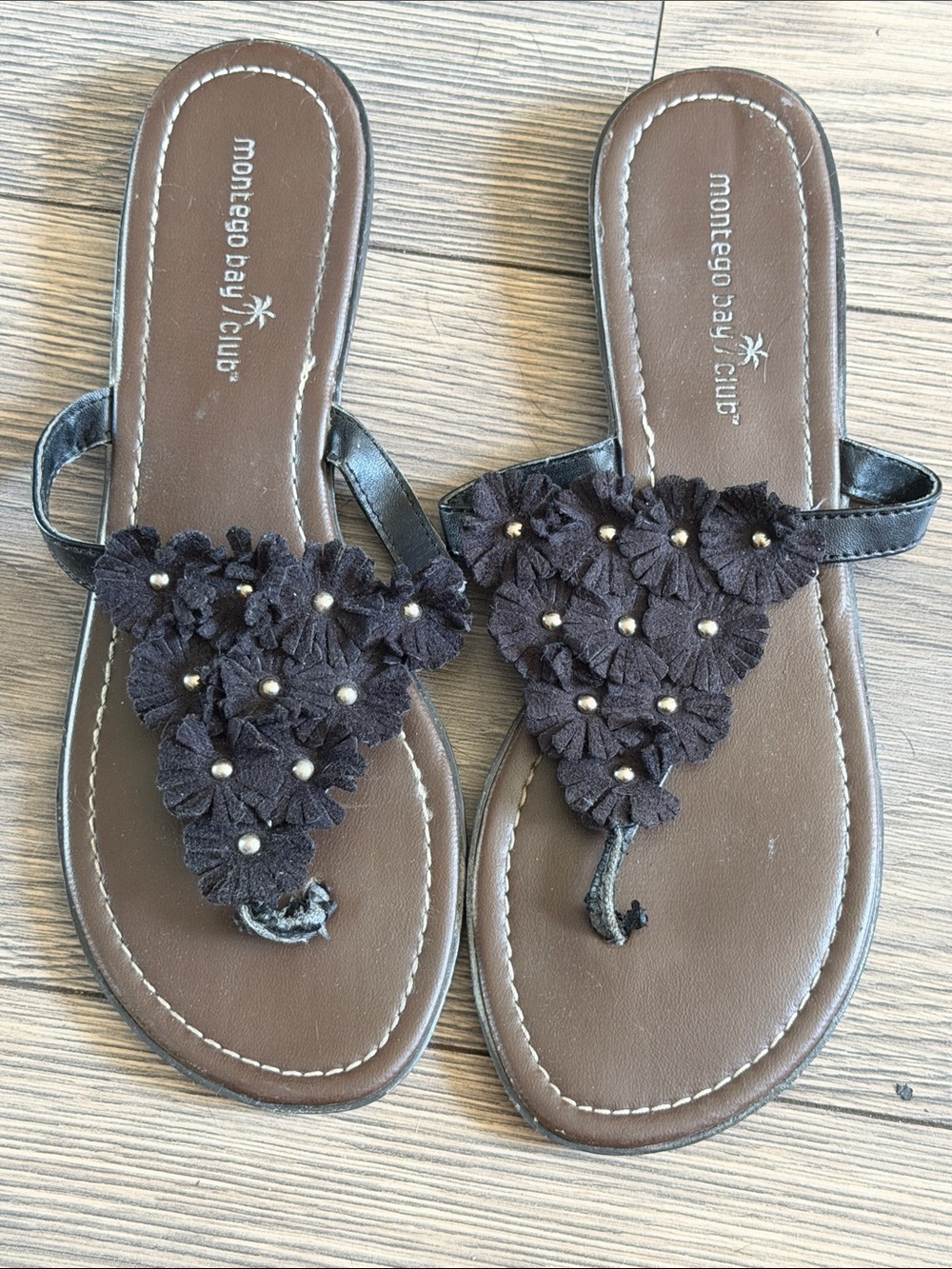 Montego Bay Club Black Floral Beaded Toe-Post Sandals